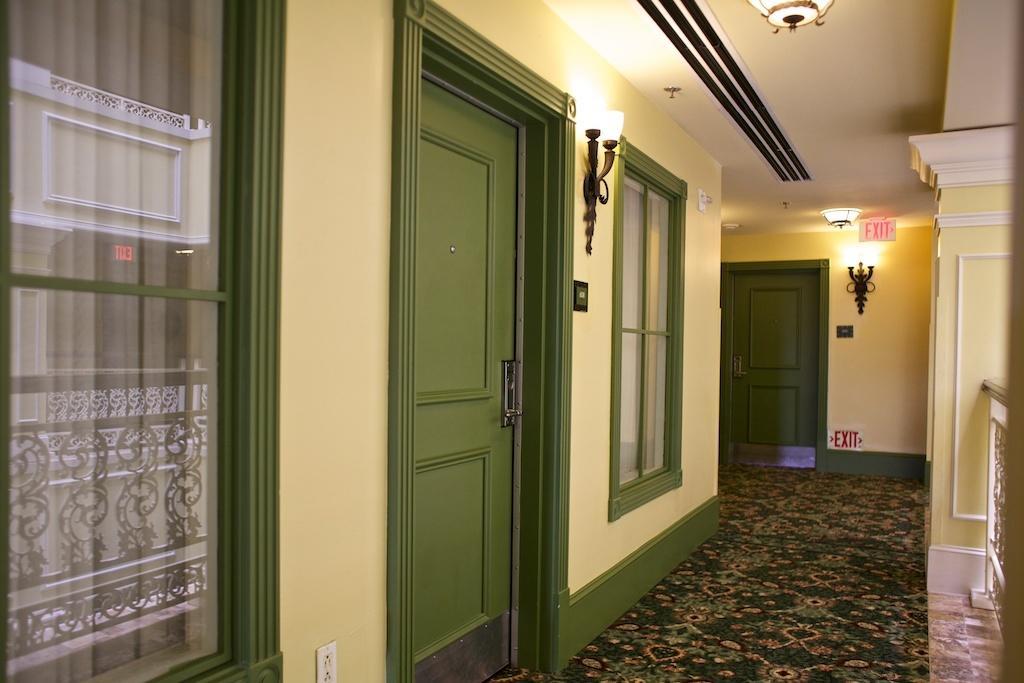 Club Wyndham La Belle Maison New Orleans Bilik gambar