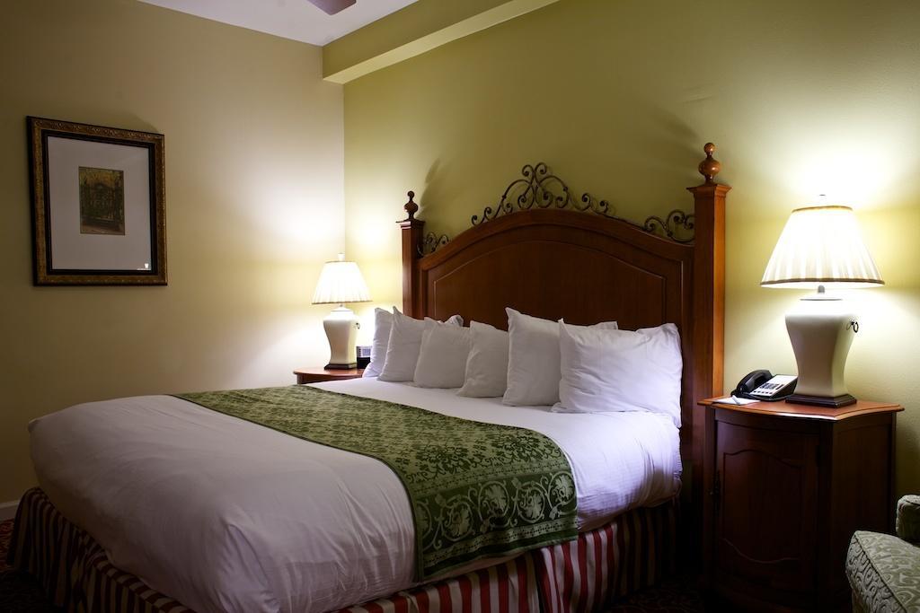 Club Wyndham La Belle Maison New Orleans Bilik gambar