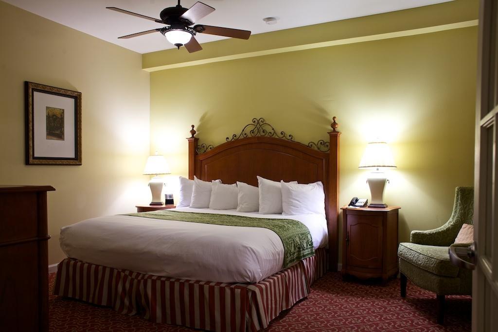 Club Wyndham La Belle Maison New Orleans Bilik gambar